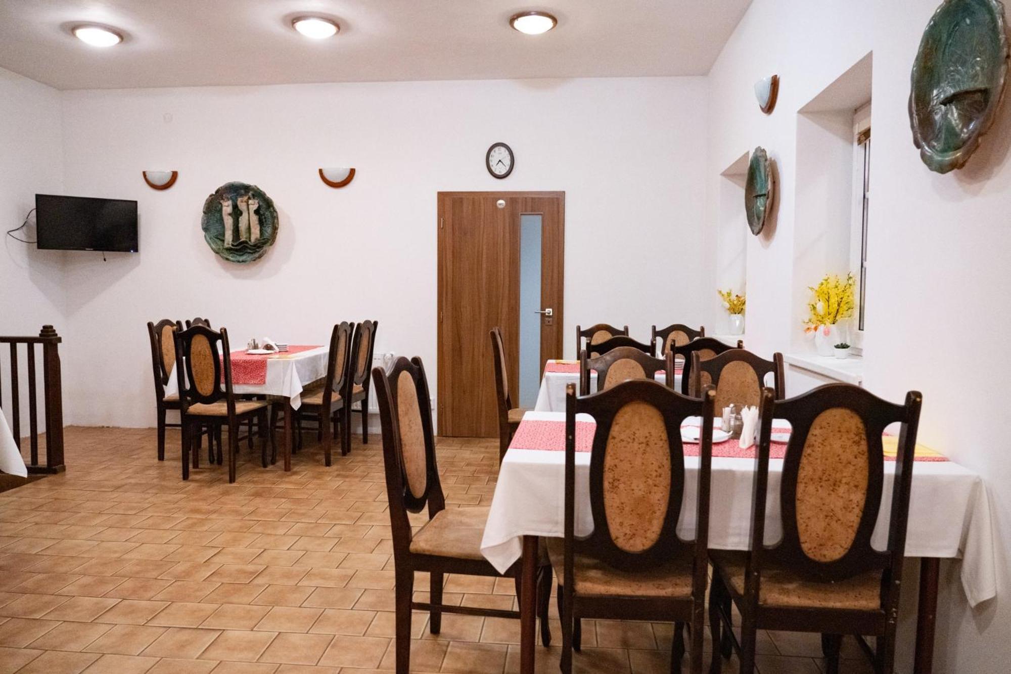 Pension Restaurace Florian Павлов Екстериор снимка