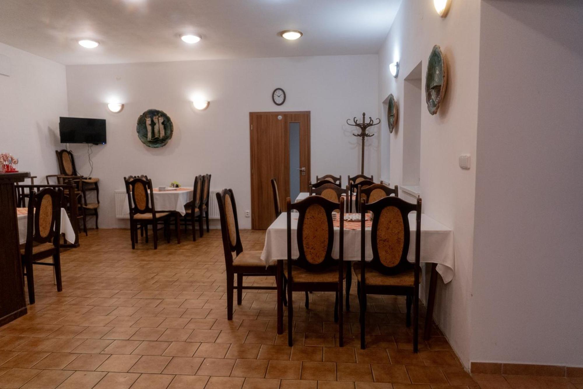 Pension Restaurace Florian Павлов Екстериор снимка